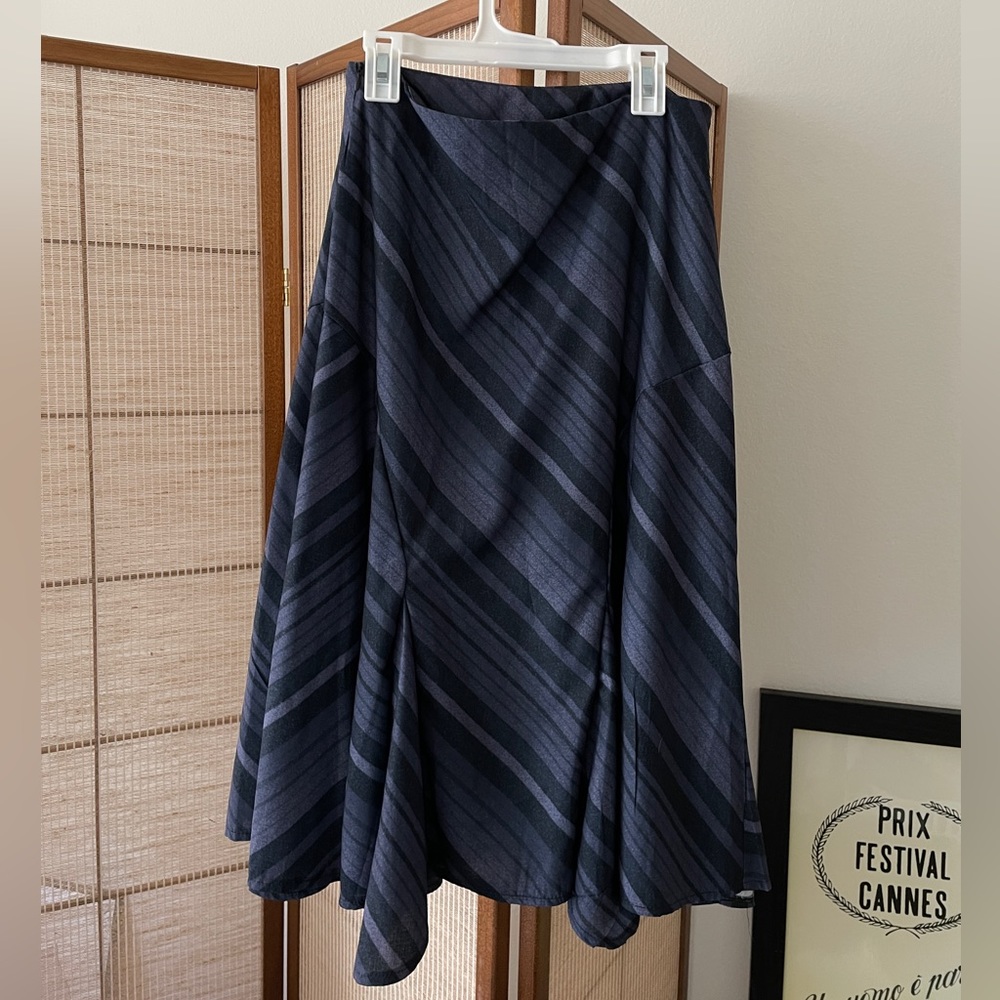Y2K inspired a line midi skirt